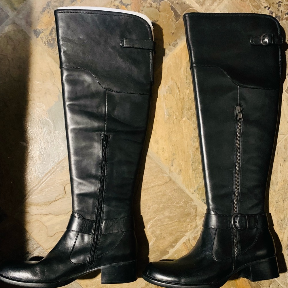 BORN Crown Collection Selyse Riding Boots - Picture 5 of 16